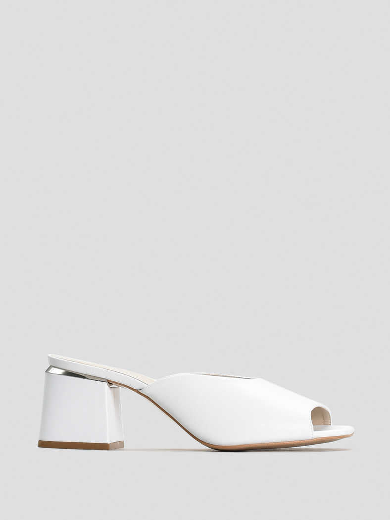 Triangle Open Toe Sandals with Metal Detail, White